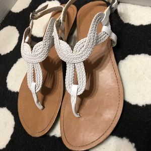 Merona sandals size 7